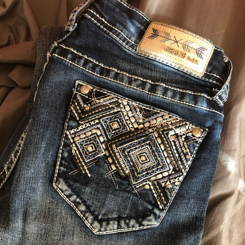 Women’s grace in LA size 26.